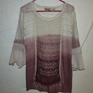 3/ $10   gimmicks by BKE Peasant blouse.